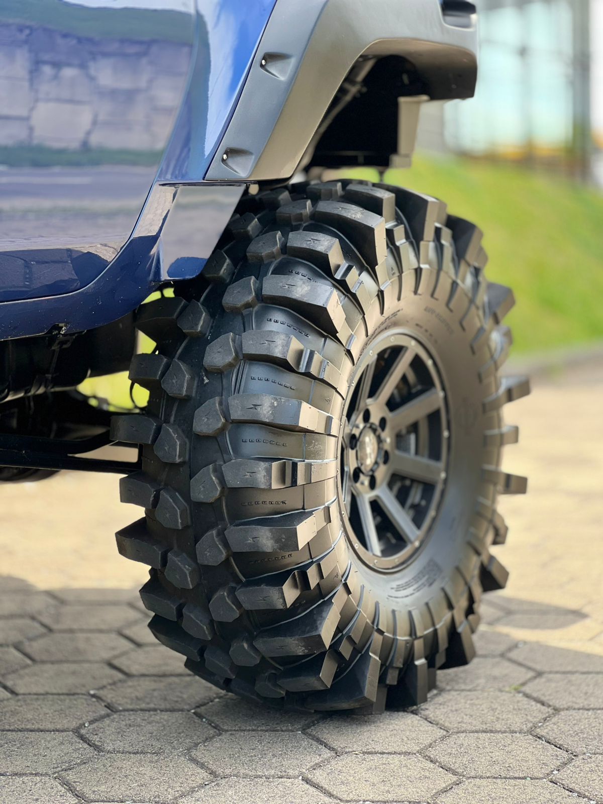 Pneu 43.14,5 r 17 Geronee modelo MUD GRIPPER