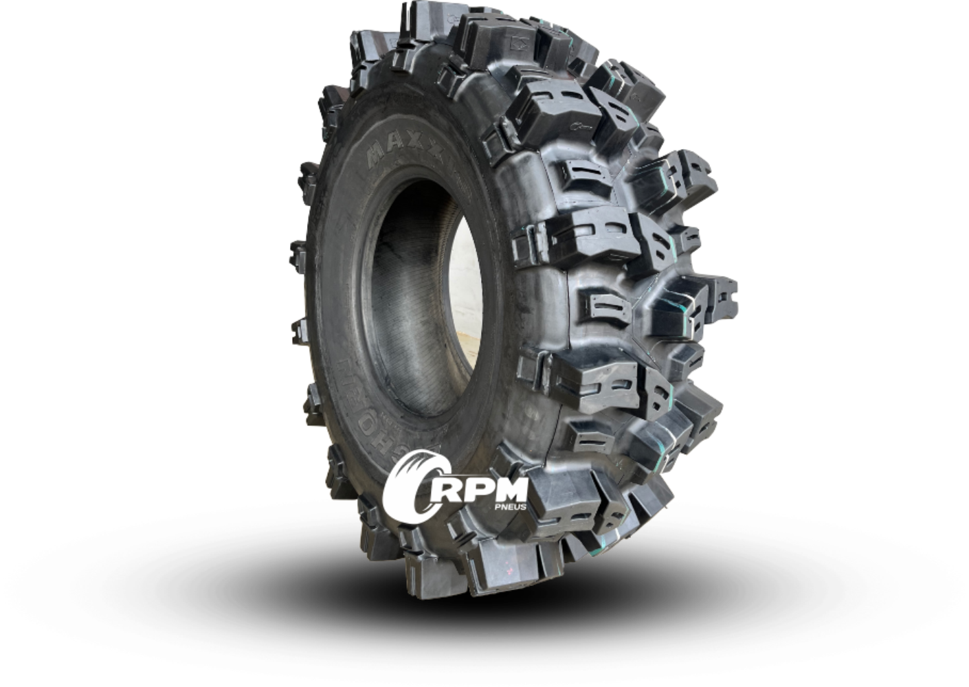 Pneu 315/75 r 16 modelo Supreme